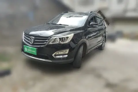 Baojun 560 2015