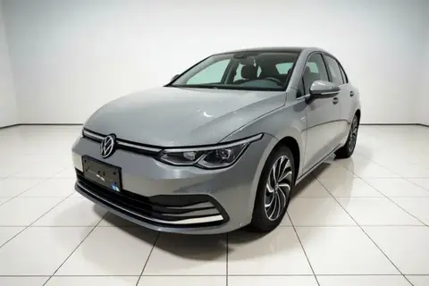 Volkswagen Golf 2024
