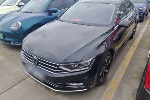 Volkswagen Magotan 2024