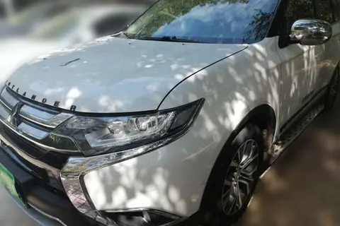 Mitsubishi Outlander 2018