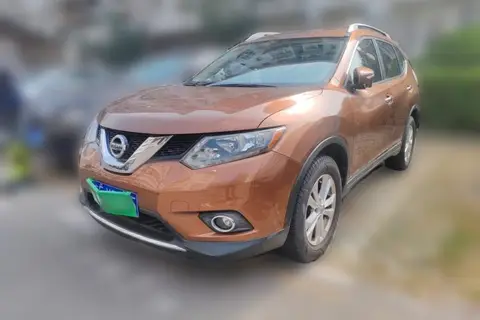 Nissan X-Trail 2015