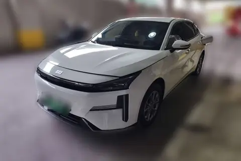 Geely Galaxy L6 2025