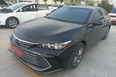 Toyota Avalon 2022