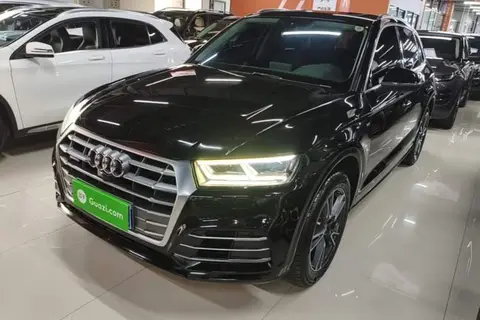 Audi Q5L 2019