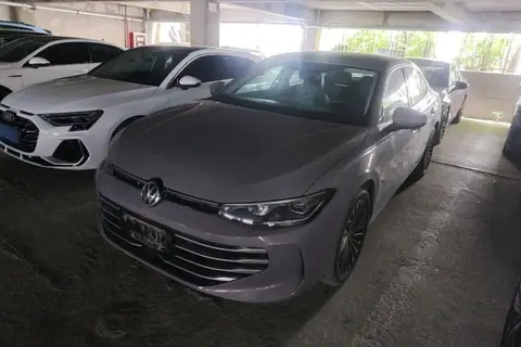 Volkswagen Passat 2024