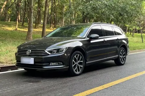 Volkswagen Variant 2016