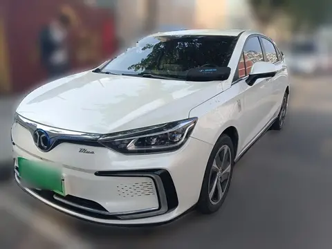BAIC Beijing EU5 2019