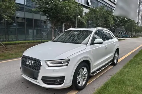 Audi Q3 2015