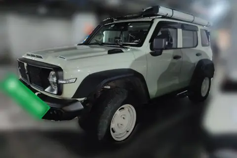 TANK 300 2023