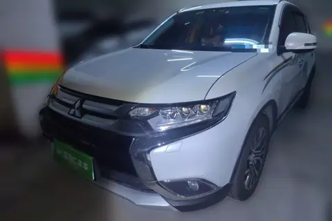 Mitsubishi Outlander 2017