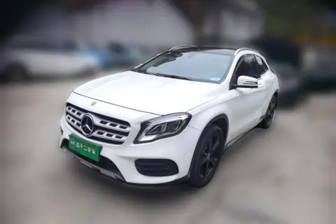 Mercedes-Benz GLA 2019