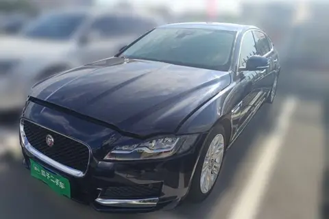 Jaguar XFL 2017