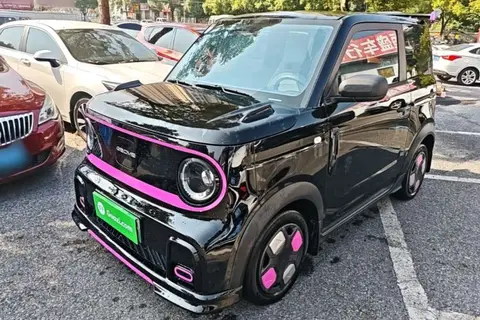Geely Panda 2025