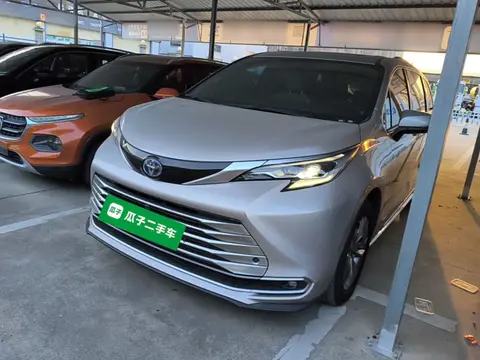 Toyota SIENNA 2021