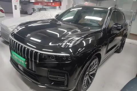 Lynk & Co 09 EM-P 2023