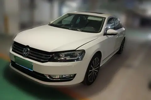Volkswagen Passat 2014