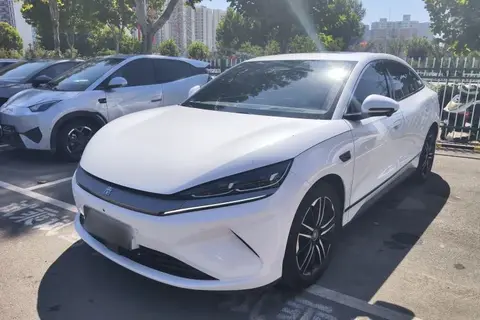 BYD Qin L 2025