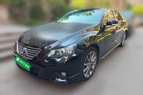 Toyota Reiz 2012