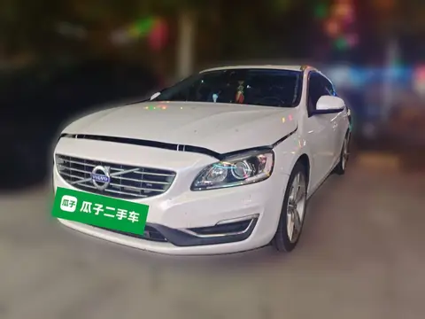 Volvo V60 2018