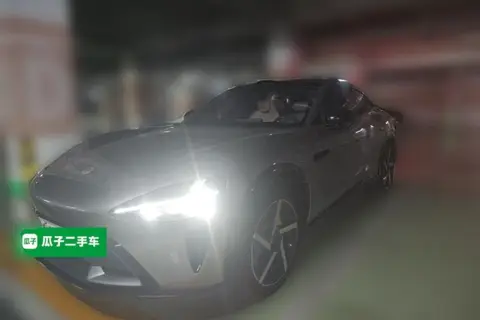 Xiaomi YU7 2025