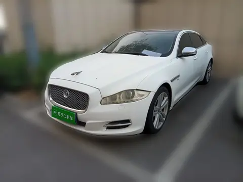 Jaguar XJ 2013