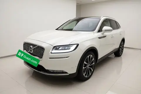 Lincoln Nautilus 2021