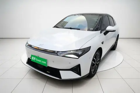 XPeng P5 2022