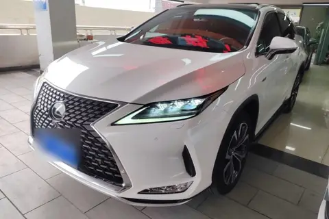 Lexus RX 2022