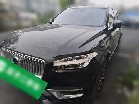 Volvo XC90 2021