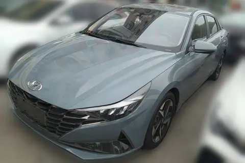Hyundai Elantra 2023