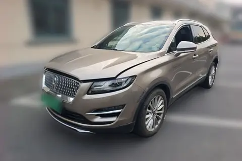 Lincoln MKC 2018