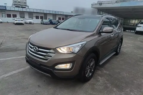 Hyundai Santa Fe 2015