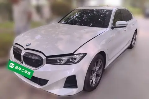 BMW i3 2023