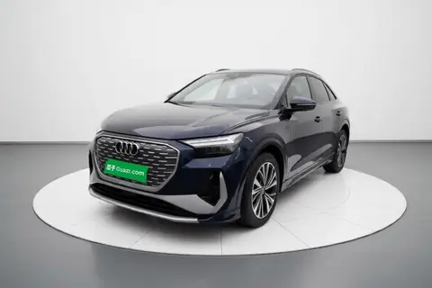 Audi Q4 e-tron 2024