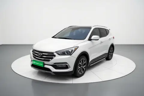 Hyundai Santa Fe 2016