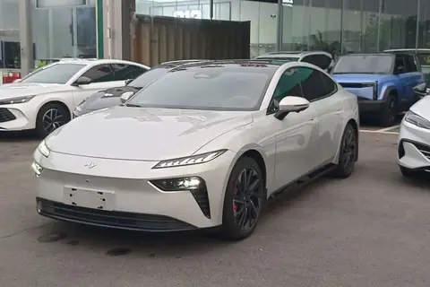 Dongfeng eπ007 2024