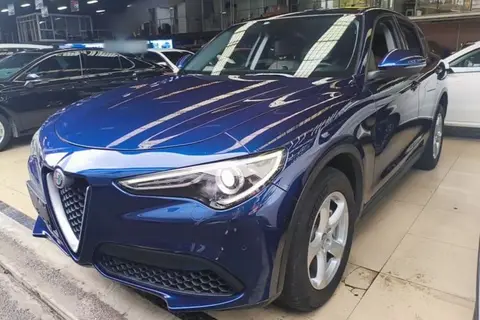 Alfa Romeo Stelvio 2017