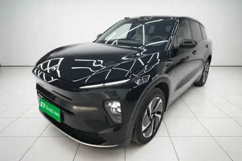 NIO ES8 2023