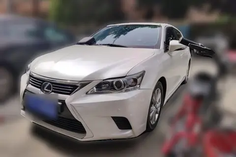 Lexus CT 2014