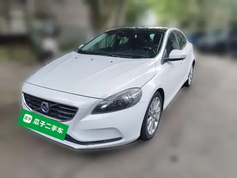 Volvo V40 2013