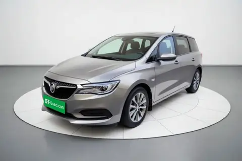 Buick GL6 2019