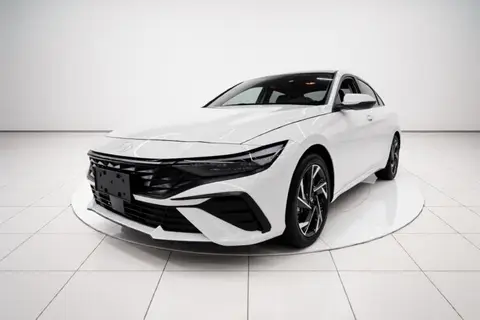 Hyundai Elantra 2025