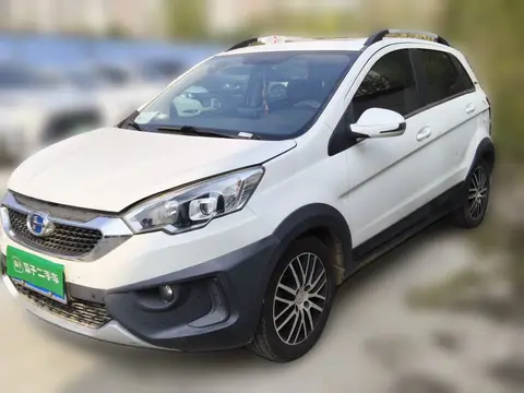 BAIC Q25 2016