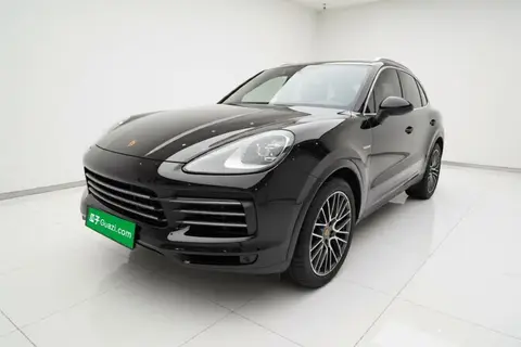 Porsche Cayenne E-Hybrid 2021