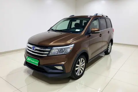 BAIC M70 2017