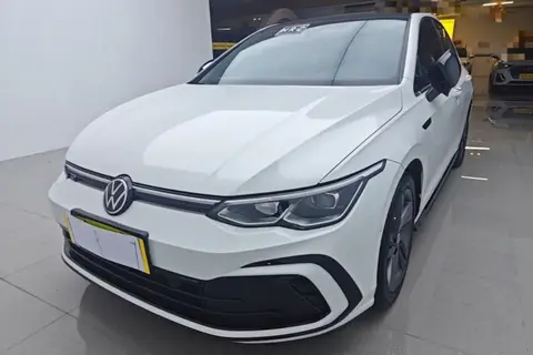 Volkswagen Golf 2024