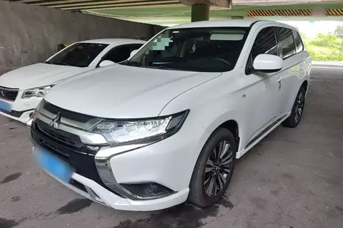 Mitsubishi Outlander 2022