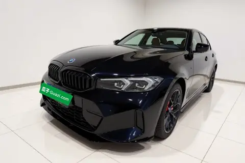 BMW 3 Series 2025