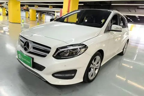 Mercedes-Benz B-Class 2016