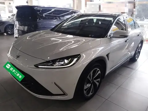 ARCFOX Alpha S 2022